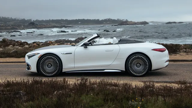 Mercedes-Maybach SL680 test: kabriolet za 233 850 $, co z vás udělá celebritu