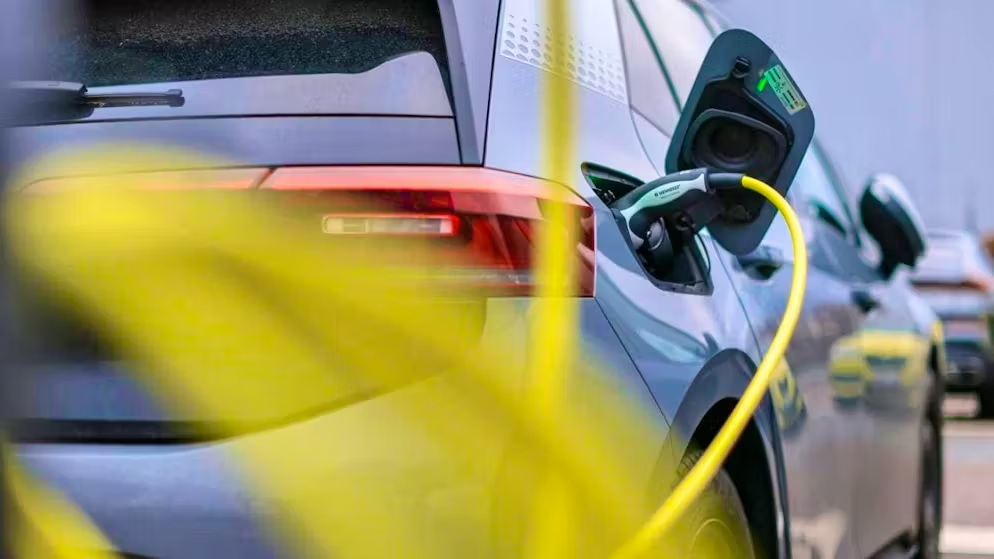 Elektromobily 2025: 13,7 milionu BEV a Německo táhne Evropa