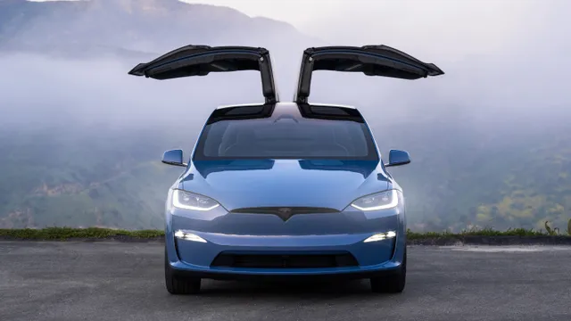 galerie: TESLA